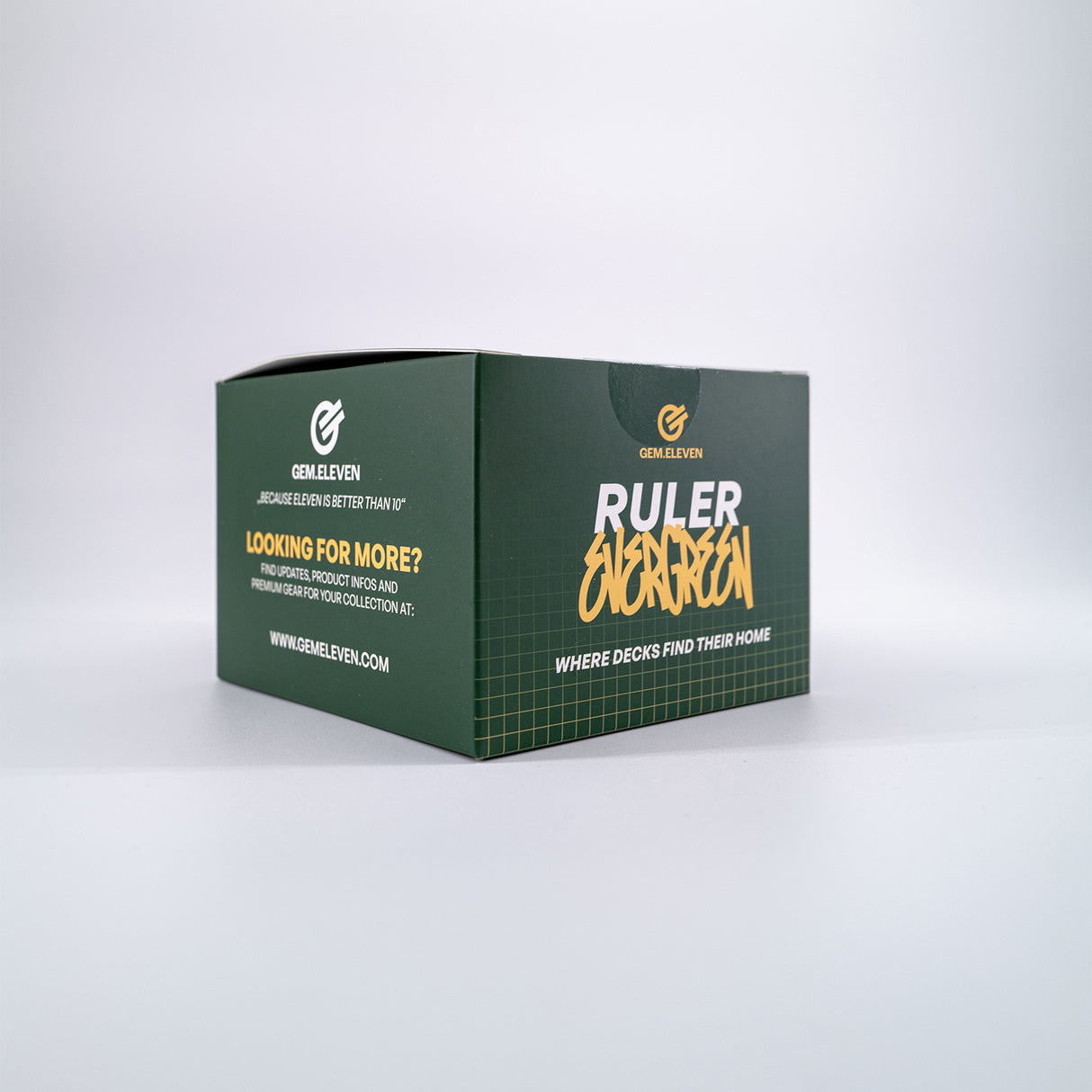 Gem.Eleven Ruler Evergreen Deckbox